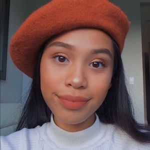 Meet your Posher, Kyla